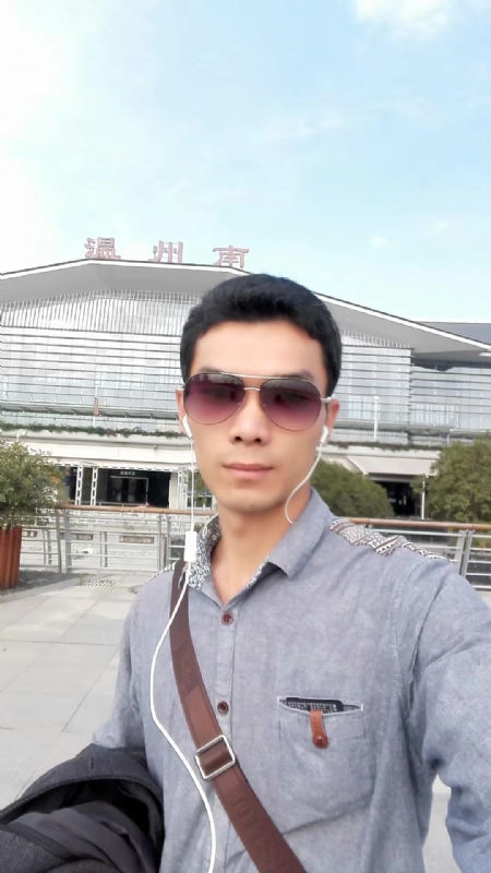 错把真心喂了狗的第三张照片--周宁父母相亲团